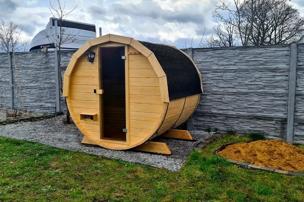 Sauna ogrodowa biberhaus fińska sucha mokra sauny ogrodowe zewnętrzne do ogrodu piec z piecem elektrycznym na drewno harvia huum drewniana biberhaus.com 42324