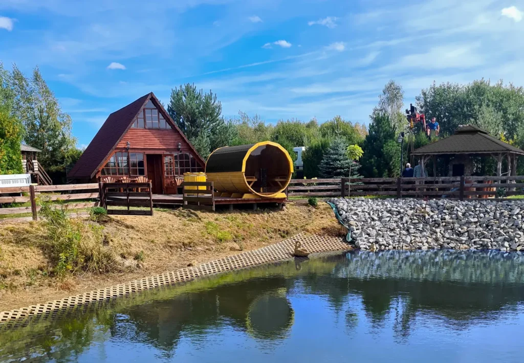 Sauna ogrodowa biberhaus fińska sucha mokra sauny ogrodowe zewnętrzne do ogrodu piec z piecem elektrycznym na drewno harvia huum drewniana biberhaus.com 46